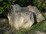 pierre devant la chapelle saint-gilles binic