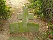 tombe de saint-melar ou saint-meloir lanloup