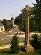 croix du bourg montreuil sous perouse