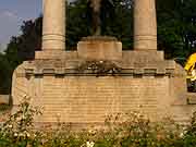 monument aux morts val-d ize