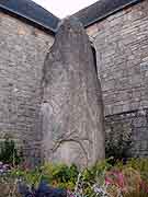 menhir eglise saint-jean brevelay