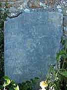 pierre tombale pres eglise saint-tugdual boqueho