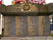 bourbriac monument aux morts