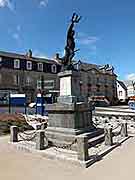 bourbriac monument aux morts