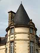 colonne devant la chapelle saint-meen bourseul