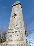 monument aux morts brusvily