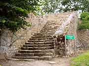 escalier vers etang chatelaudren