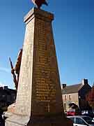 monument aux morts goudelin