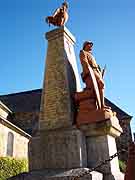 monument aux morts goudelin