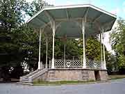 kiosque du jardin public du commandant billot guingamp