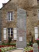 monument aux morts jugon les lacs