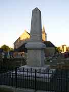monument aux morts jugon les lacs