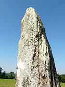 menhir saint-thebault langast