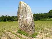 menhir saint-thebault langast