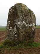 menhir saint-thebault langast