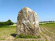 menhir saint-thebault langast