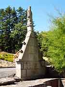 fontaine saint-evence lannebert