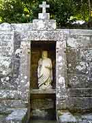 fontaine du guiaudet lanrivain