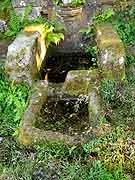 fontaine du guiaudet lanrivain