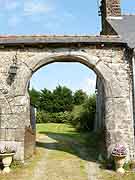 laurenan porte cochere du bourg