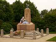 monument aux morts lezardrieux