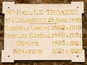 plaque commemorative paul le troadec lezardrieux