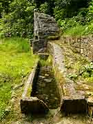 fontaine saint-envel loc-envel