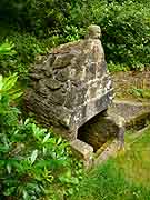 fontaine saint-envel loc-envel