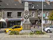 monument aux morts pleneuf-val-andre