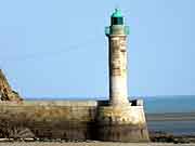plerin phare de la grande jetee