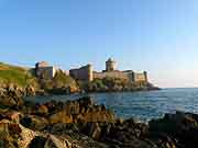 chateau de fort la latte plevenon