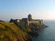 chateau de fort la latte plevenon