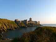 chateau de fort la latte plevenon