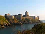 chateau de fort la latte plevenon