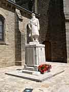 monument aux morts ploeuc sur lie