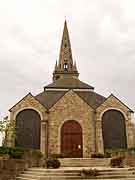 eglise saint-pierre ploezal