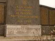 monument aux morts ploezal