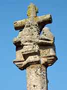 croix pres de la chapelle de loguivy ploubazlanec