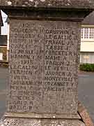 monument aux morts plouec du trieux