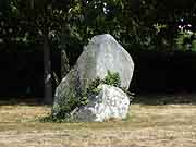 menhir du sabot ploufragan