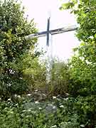 croix plouguenast