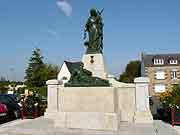 monument aux morts ploumagoar
