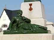 monument aux morts ploumagoar