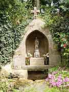 fontaine notre-dame de la clarte plouvara