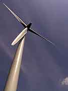 eolienne vers poull brennec pont-melvez