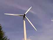 eolienne vers poull brennec pont-melvez