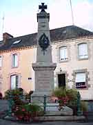 monument aux morts saint-caradec