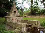 fontaine du bourg saint-fiacre