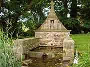 fontaine du bourg saint-fiacre