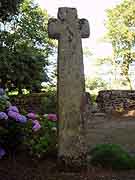 croix merovingienne pres de la chapelle saint-gildas saint-gilles pligeaux